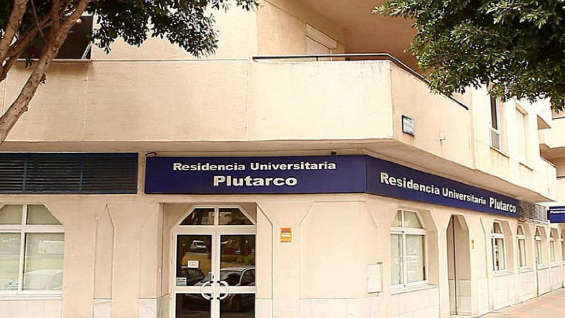 Residencia universitaria Plutarco